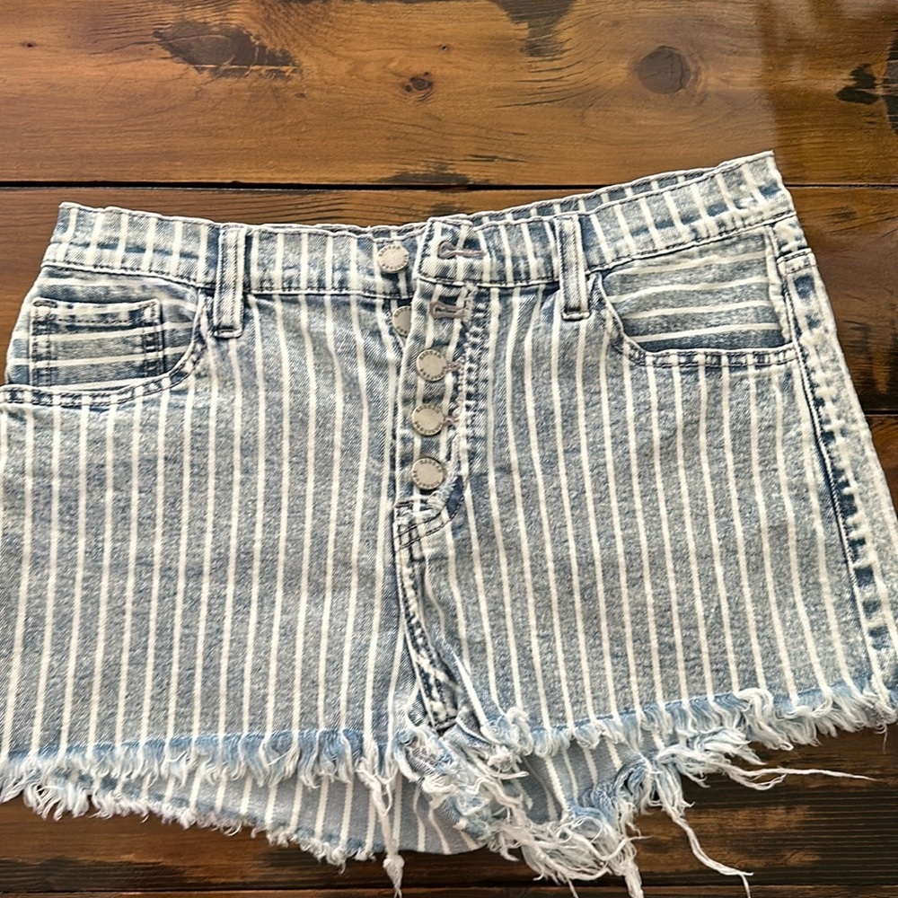 Kancan Signature High Rise Shorts - NWOT